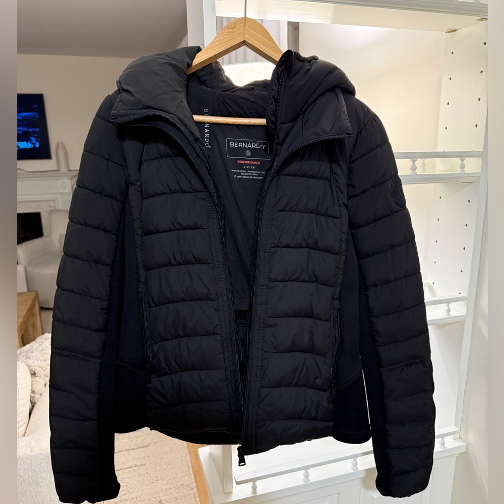 Bernardo Hooded Quilted Jacket